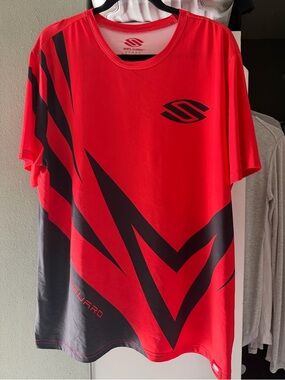 SELKIRK Pickleball performance tee